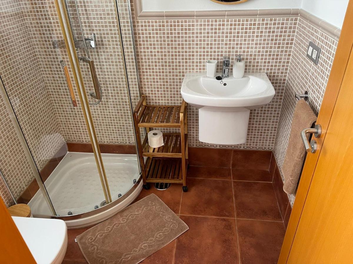 Villa Marie Agradable Y Tranquila Maison Con Piscina คอร์ราเลโฮ ภายนอก รูปภาพ