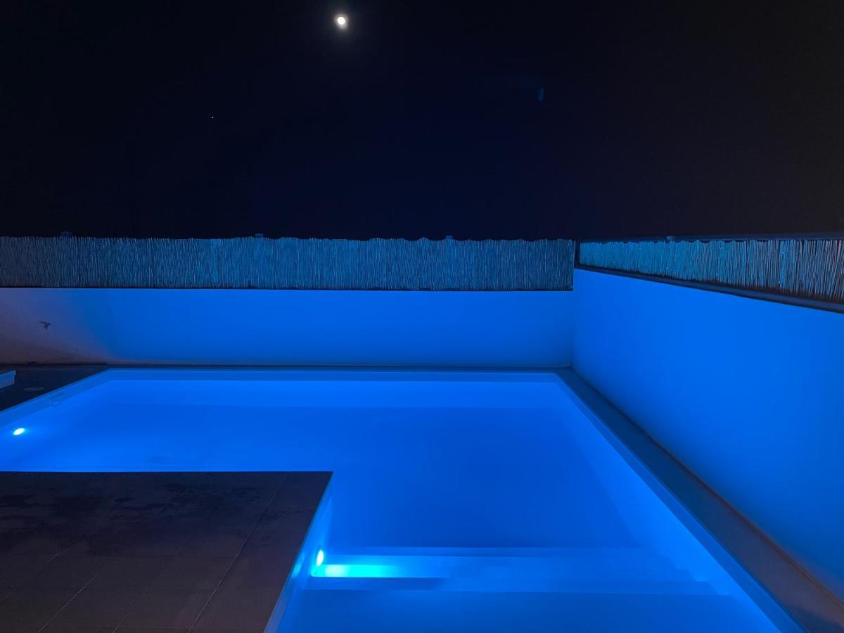 Villa Marie Agradable Y Tranquila Maison Con Piscina คอร์ราเลโฮ ภายนอก รูปภาพ